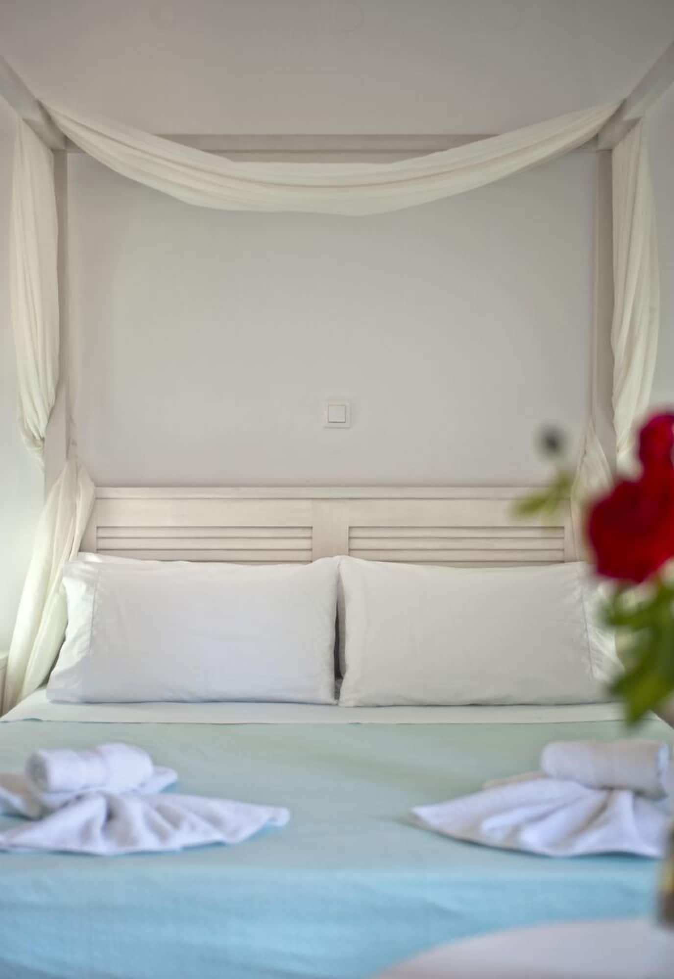 Kerkis Bay Hotel Marathokampos Ngoại thất bức ảnh